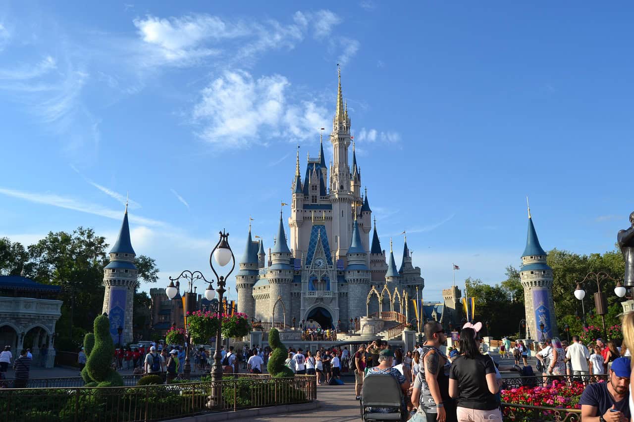 castle-3889852_1280